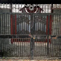 درب حیاط ویلا باغ ۳/۵متر با ستون|مصالح و تجهیزات ساختمان|کلاردشت, |دیوار