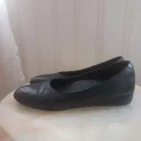 کفش طبی چرم مشکی ecco clarks با جعبه سایز ۳۹ ۴۰|کیف، کفش، کمربند|تهران, دبستان|دیوار