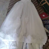 تعدای لباس عروس در حد نو