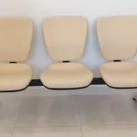 نیمکت انتظار