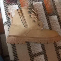 پوتین کودک|کفش و لباس بچه|مهاباد (آذربایجان غربی), |دیوار