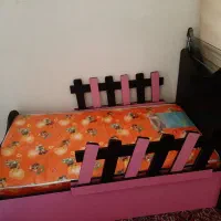 تخته خواب کودک با یک سال تا ۷ سال نونو توشک داره
