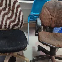 فروش دوعددصندلی گردون با یک میز کامپیوتر|صندلی و نیمکت|تبریز, |دیوار