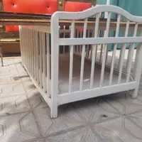 تخت نرده دار بچه