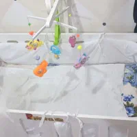 گهواره چوبی نوزاد