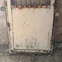 درچخ قدیمی محکم جفتش 4تومن تکی دانه 2500