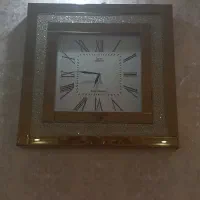 ساعت دیواری