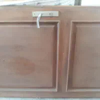 دوعدد در چوّب محکم