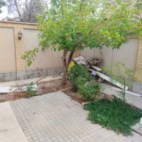 ویلایی دربست باپارکینگ و حیات بزرگ|اجارهٔ خانه و ویلا|اصفهان, بهارستان|دیوار
