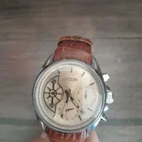 دو عدد ساعت مچی