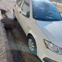 ساینا s|خودرو سواری و وانت|بیرجند, |دیوار