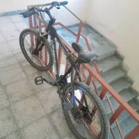 دوچرخه|دوچرخه، اسکیت، اسکوتر|رباط‌کریم, رباط‌کریم|دیوار