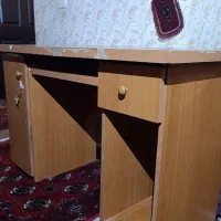 میز کامپیوتر