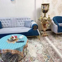 مبل۷نفره راحتی،در حد نو،بدنه استیل،همراه میز