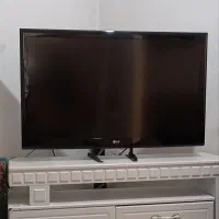 تلویزیون 42 ال جی سالم