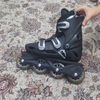 دو جفت کفش اسکیت ..مردونه و زنونه|دوچرخه، اسکیت، اسکوتر|کرج, کوی کارمندان جنوبی|دیوار