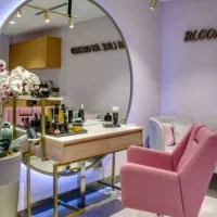 اجاره-میزناخن-و-تخت-مژه