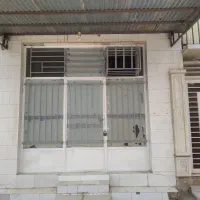 تجاری ۱۷ متری