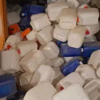 تعداد خیلی زیادی ۲۰ لیتری