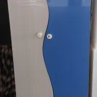 کمد لباس بچه تمیز و سالم در حد نو