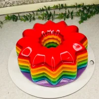 سفارش انواع ژله و دسر پزیرفته میشود