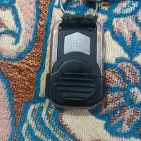 ریموت گمشده|اشیا|ملایر, |دیوار