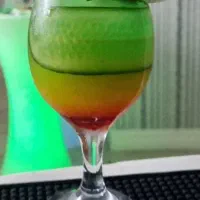 دعوت به همکاری ازویلا دارن و...