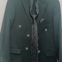 کت و شلوار دبل برست همراه با کروات
