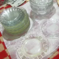 تعدادی ظروف چینی و میلامین|ظروف سرو و پذیرایی|شیراز, فرگاز|دیوار