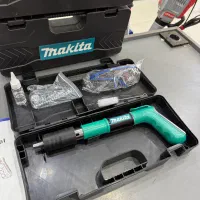 میخکوب چاشنی خور ماکیتا. میخکوب دستی|ماشین‌آلات صنعتی|کرج, ساسانی (قلمستان)|دیوار