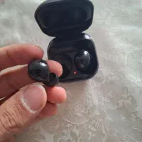 گلکسی بادز ۲ سامسونگ|لوازم جانبی موبایل و تبلت|تهران, طرشت|دیوار