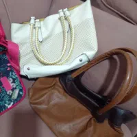 تعدادی کیف سالم ودرحدنو|کیف، کفش، کمربند|همدان, |دیوار