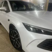 بی وای دی سفید چین ال چشم خدا ۲۰۲۵