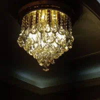 لوستر تمام کریستال ۸ شاخه با همراه دیوارکوب ست