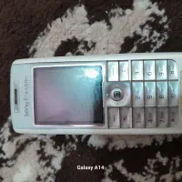 گوشی  T620درحد نو سفید با شارژراصلی