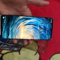 آنر 50 با حافظهٔ ۲۵۶ گیگابایت