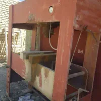 فروش دستگاه تراشکاری به همراه جک پرس 200 تنی|ماشینآلات صنعتی|نیریز, |دیوار
