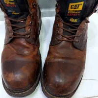 نیم بوت کاترپیلار