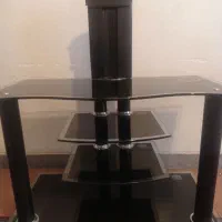 میز تلویزیون شیشه ای