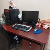 میز کامپیوتر اداری