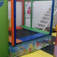 ترامبولین تخته ای