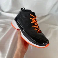 کتونی ورزشی ساقدار