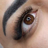 کاشت مژه والیوم ۴۹۰ تومان|خدمات آرایشگری و زیبایی|یزد, |دیوار