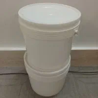 سطل پلاستیکی