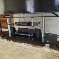 دی وی دی و میز تلویزیون شیشه ای سالم