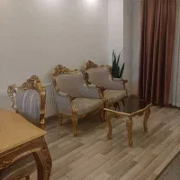 مبل و میز نهار خوری بدون کوچک ترین اسیبی|مبلمان خانگی و میز عسلی|رشت, کاکتوس|دیوار