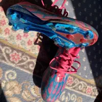 کفش فوتبال(استوک)+f50ابی صورتی سایز40|تجهیزات ورزشی|لامرد, |دیوار