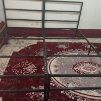 تخت آهنی،یک نفره دوعدد،عرض1مترقد2متر|تخت و سرویس خواب|تربت‌حیدریه, باغ سلطانی|دیوار