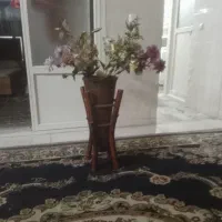 گل و گلدان