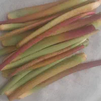 ریواس ترد و تازه